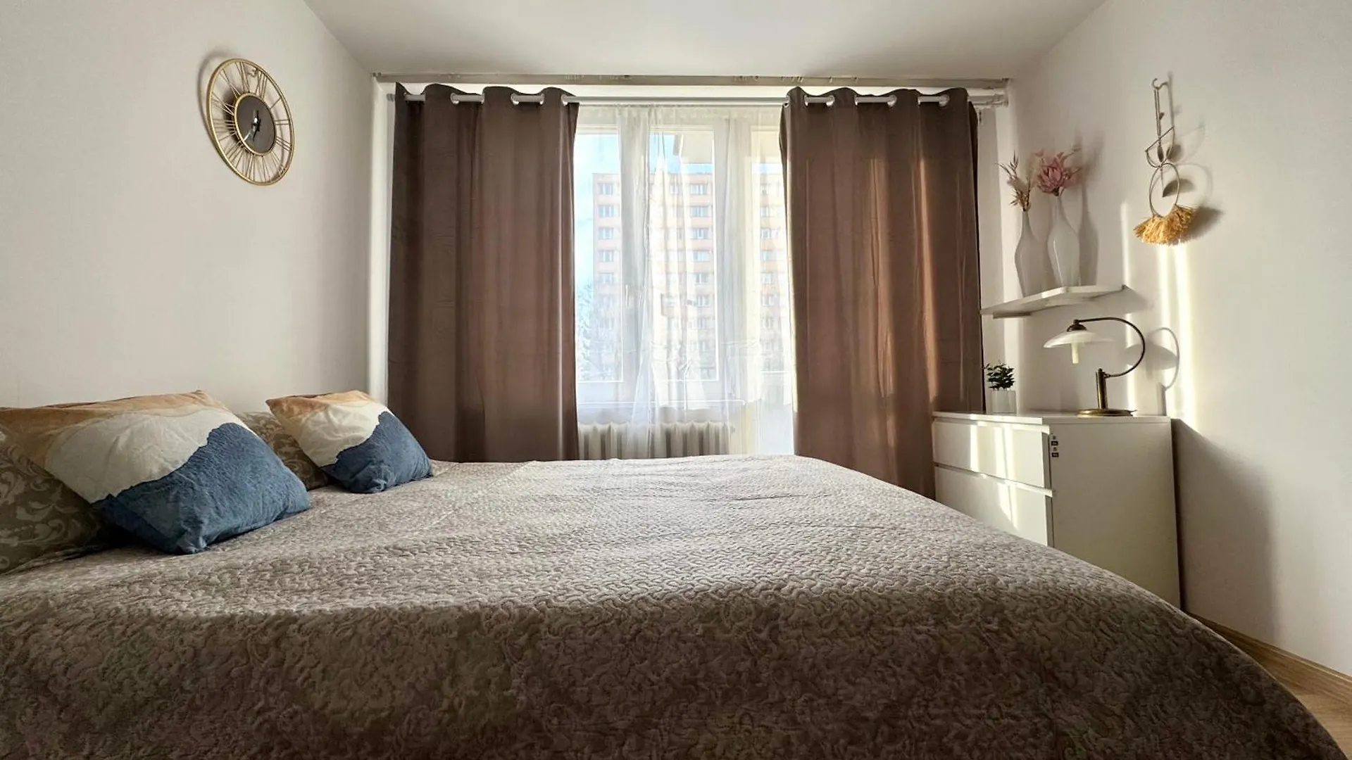K22 Al. Niepodleglosci -Wierzbno Warsaw Apartment